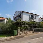 Апартаменты With Parking Space - 24293 *